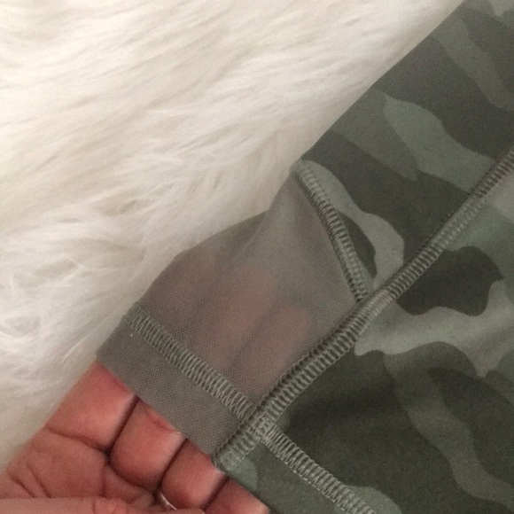 🔥PINK VICS SECRET BIKER SHORTS🔥 - Picture 6 of 8